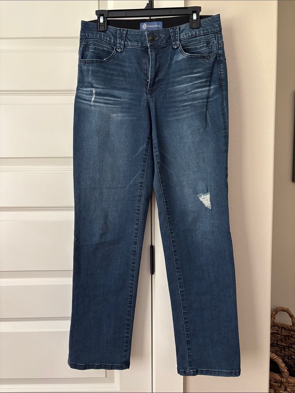 Democracy “Ab”solution Straight-Leg Jeans in Dark Blue Wash